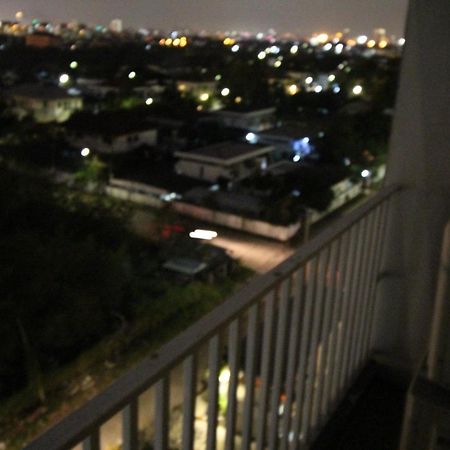 בנגקוק Lee Place Phatthanakan Condo מראה חיצוני תמונה