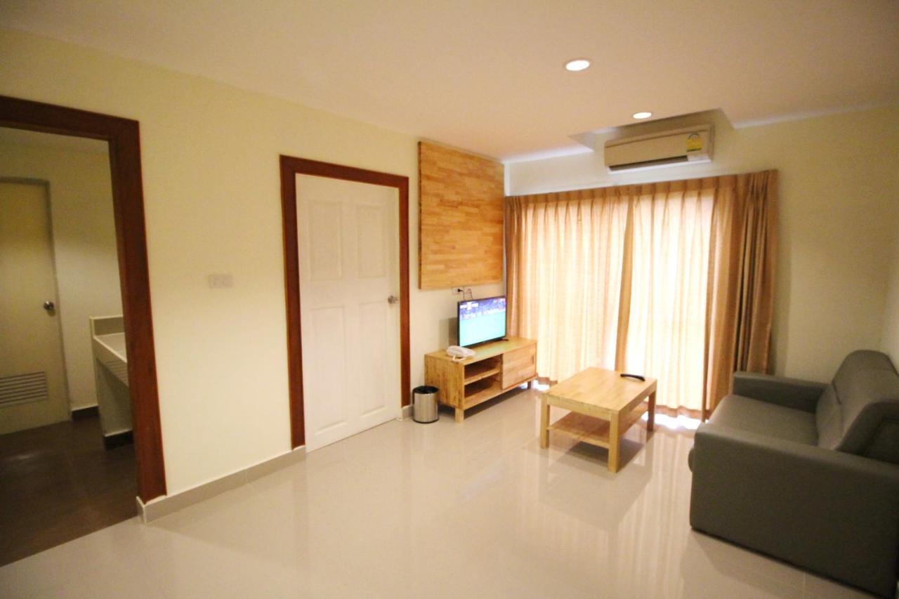 בנגקוק Lee Place Phatthanakan Condo מראה חיצוני תמונה