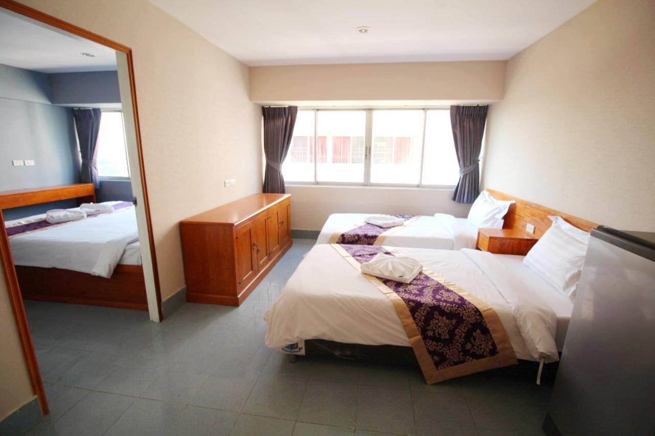 בנגקוק Lee Place Phatthanakan Condo מראה חיצוני תמונה