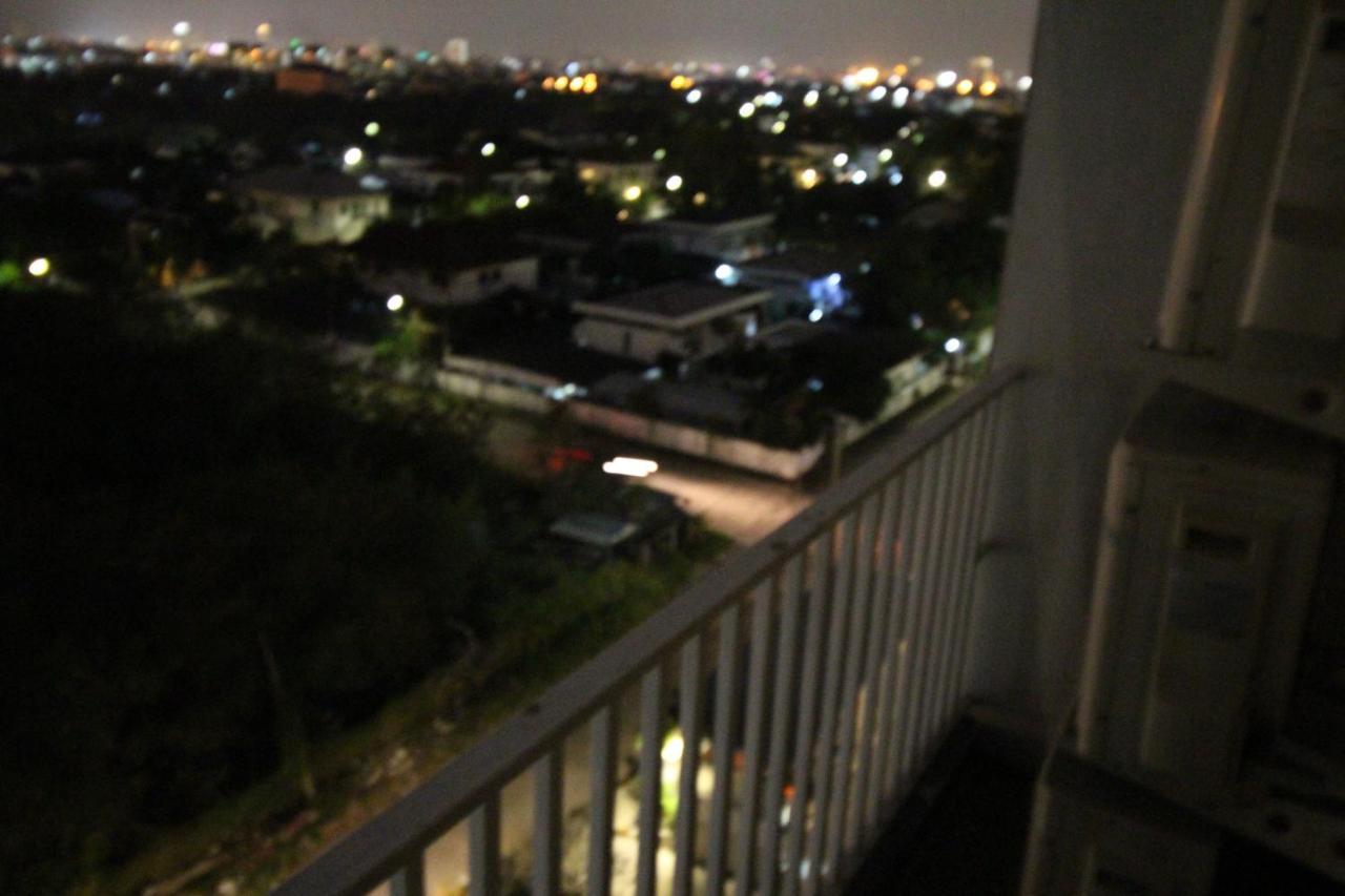 בנגקוק Lee Place Phatthanakan Condo מראה חיצוני תמונה